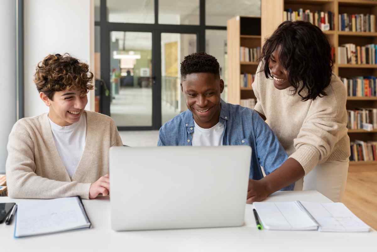 Study group learning in a library